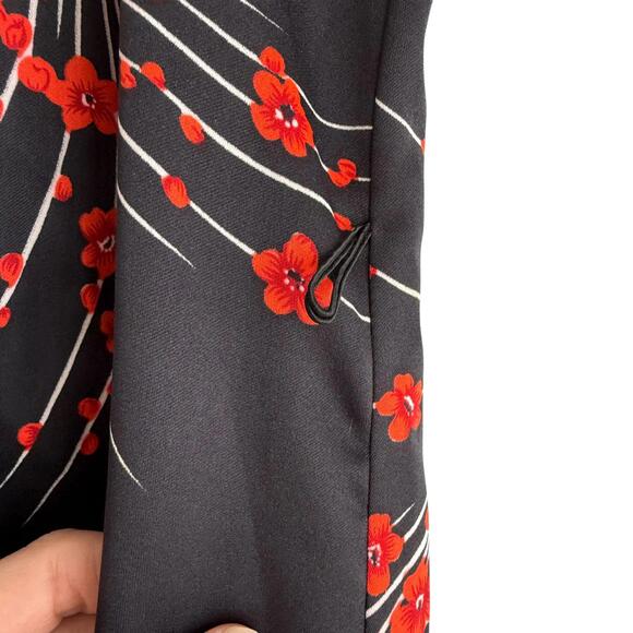 VINTAGE HILO HATTIE'S Black and Red Floral Wide Sleeve Ladies Dress, M - Picture 5 of 7